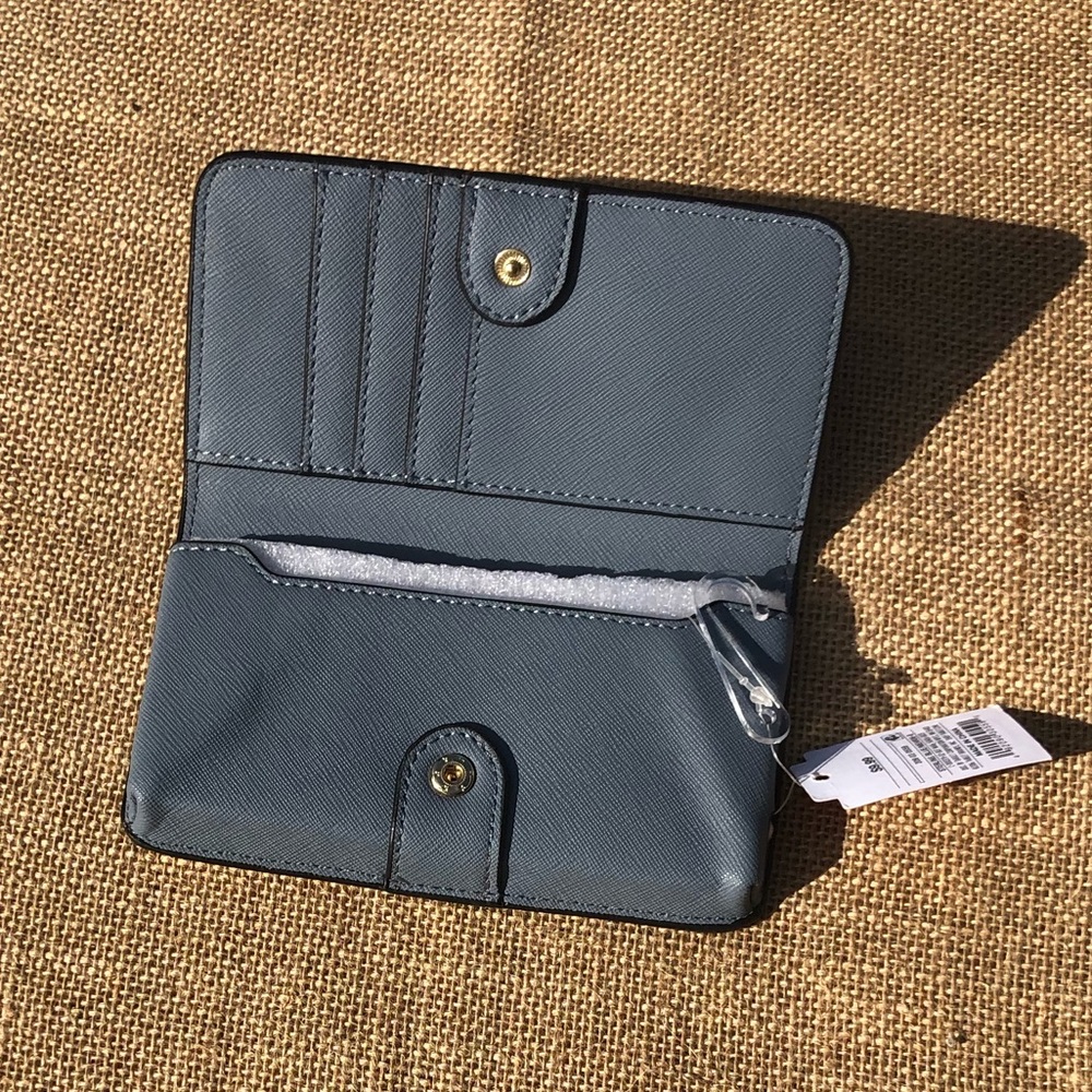 Wallet - Picture 2 of 4